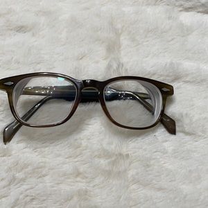 Olive brown men’s vintage glasses